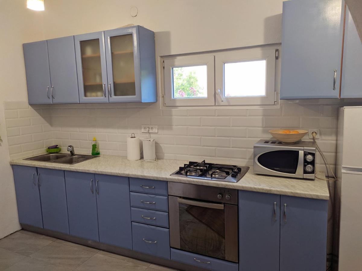 Modern Apartment With 3 Bedrooms Makarska Exteriör bild